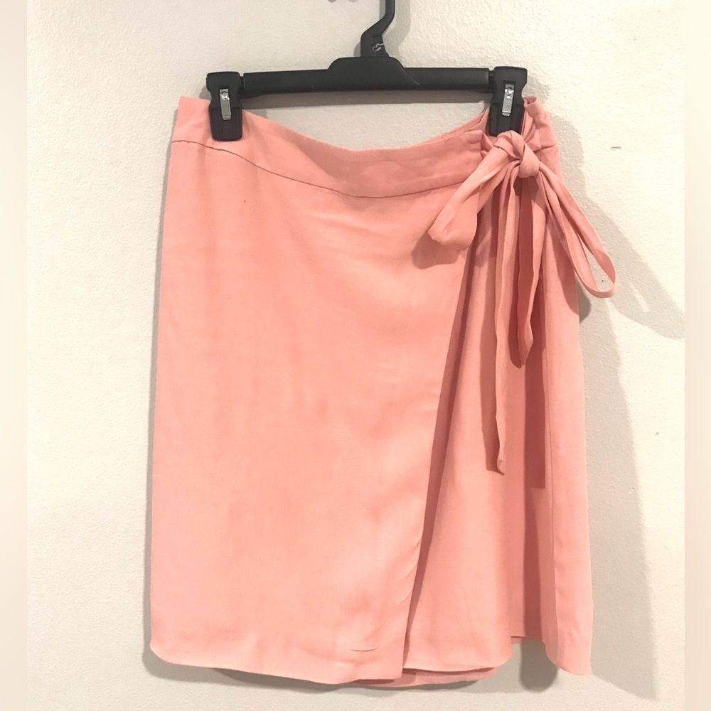 NWT Loft Women mini Skirt Crossed Front Underlined Bow tied on Waist Size 8